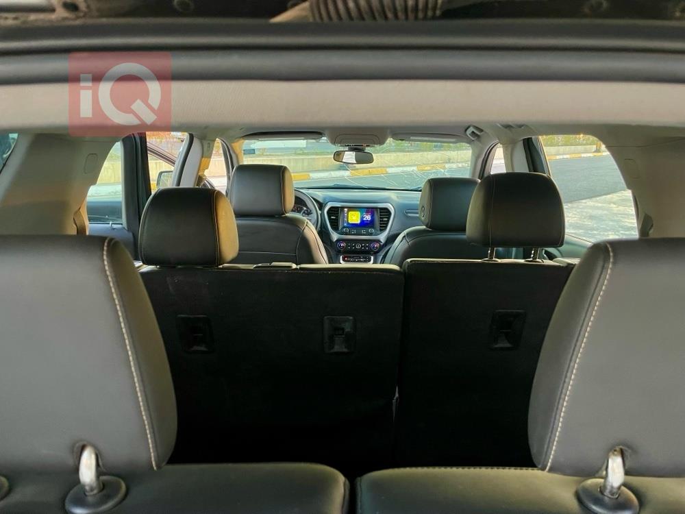 جي ام سي اكاديا